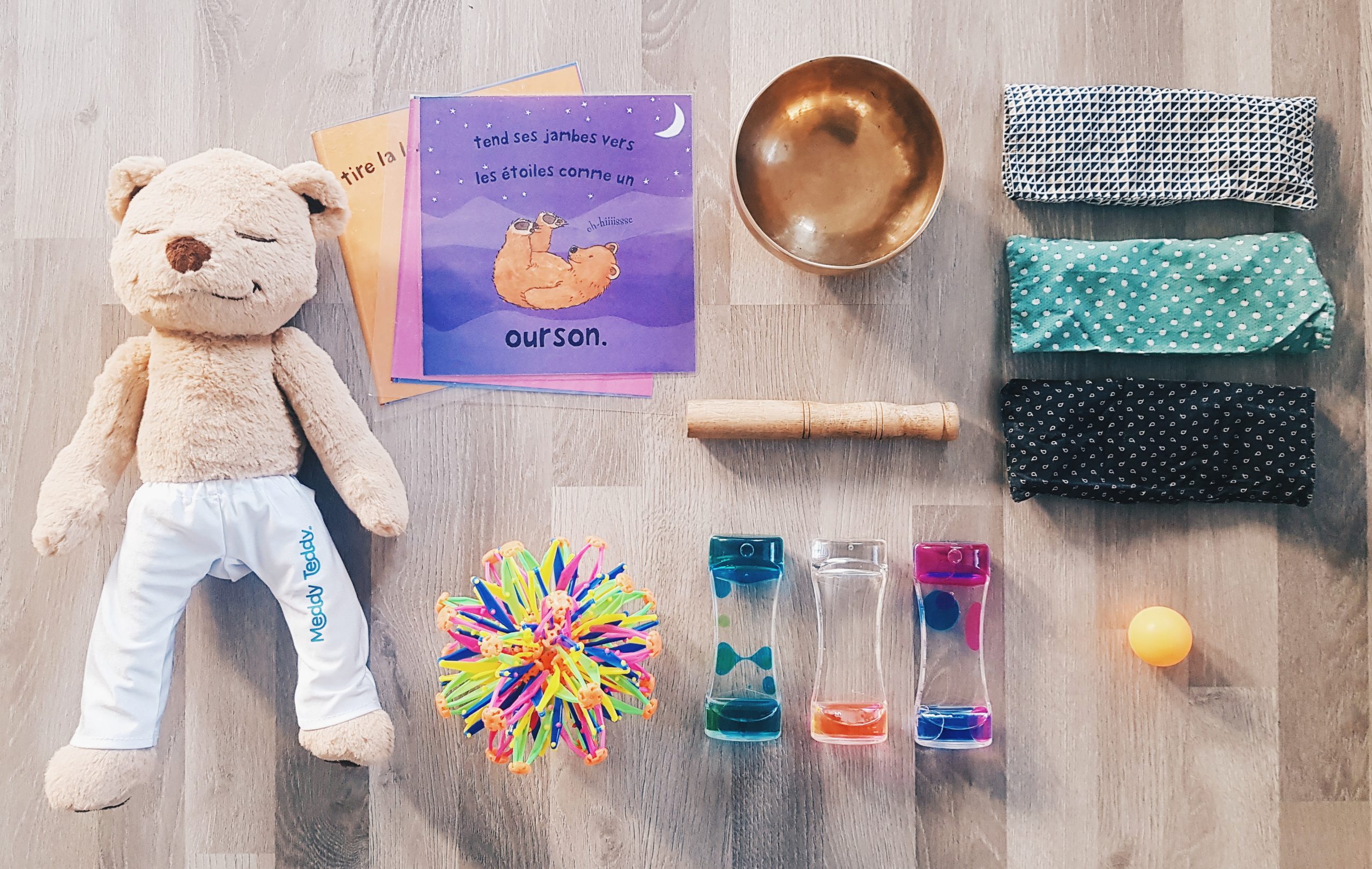 sabliers sensoriels- bol tibétain - Meddy Teddy - Postures pour les enfants